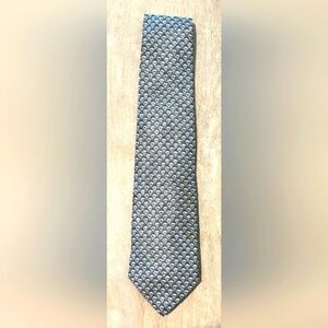 Hermes-Paris Whimsical Teal Gray Green & Cream Dolphin Pattern Tie 100% …